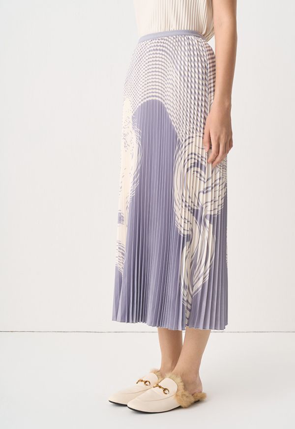 Short pleated hotsell skirt 08