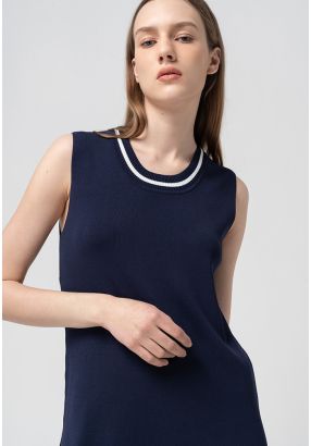 Solid Sleeveless Knitted Top 