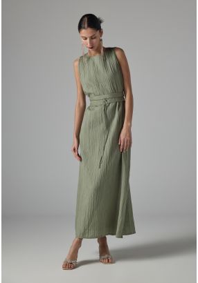 Sleeveless Pleated Basic Belted Dress 