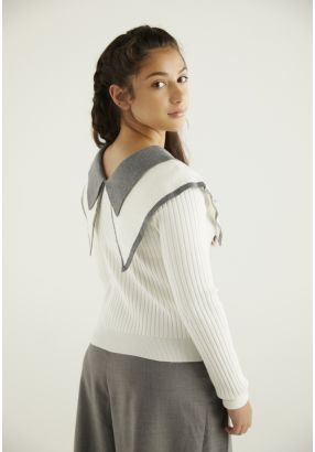 Double Collar Knitted Blouse