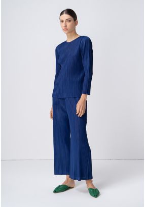 Solid Pleated Palazzo Trousers