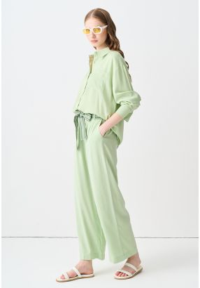 Wide Leg Belted Pleated Trouser