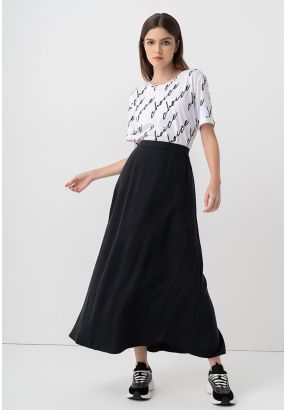 Solid Pleated Flared Skirt