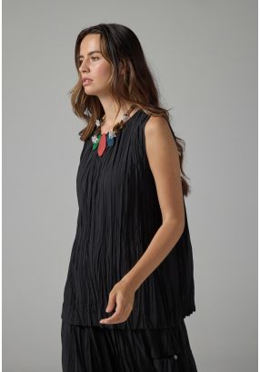 Solid Sleeveless Pleated Top