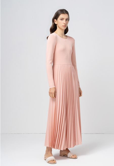 Long Sleeves Pleated Maxi Dress