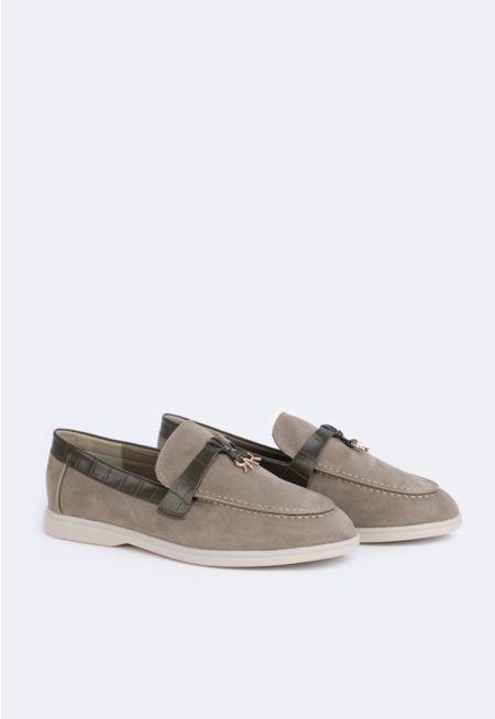 PU Leather Detailed Loafers