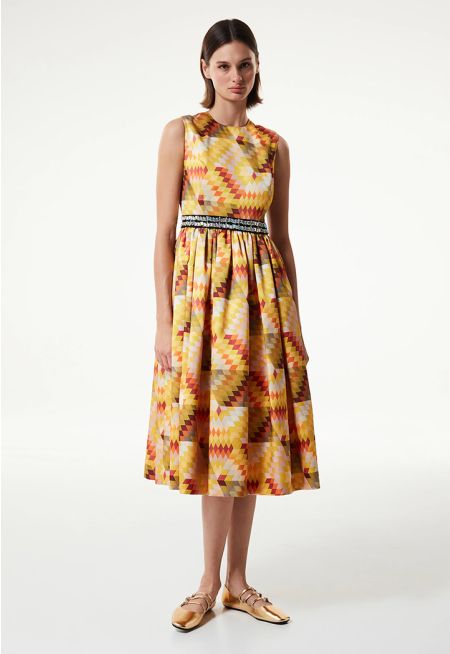 Machka- Retro Pattern Dress 