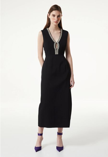 Machka-  Embroide Crepe Dress 