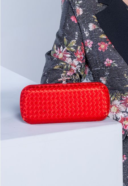 Knot Clasp Woven Clutch